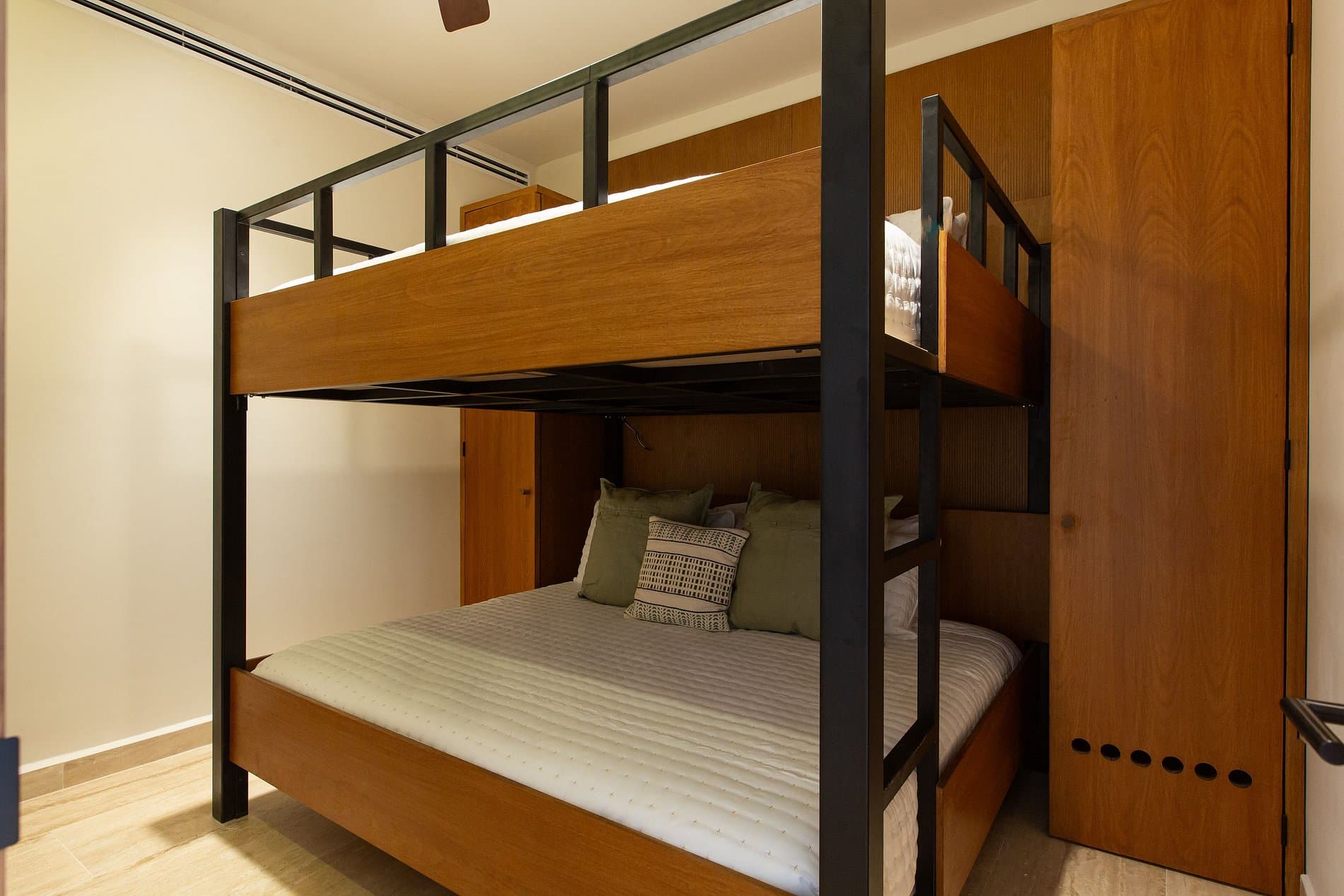 Zantamar TH7 5